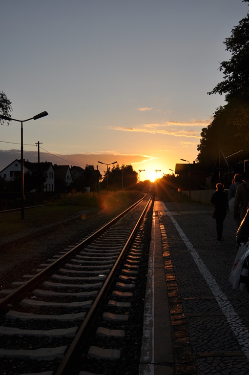 Let`s follow the sunset by train <3 